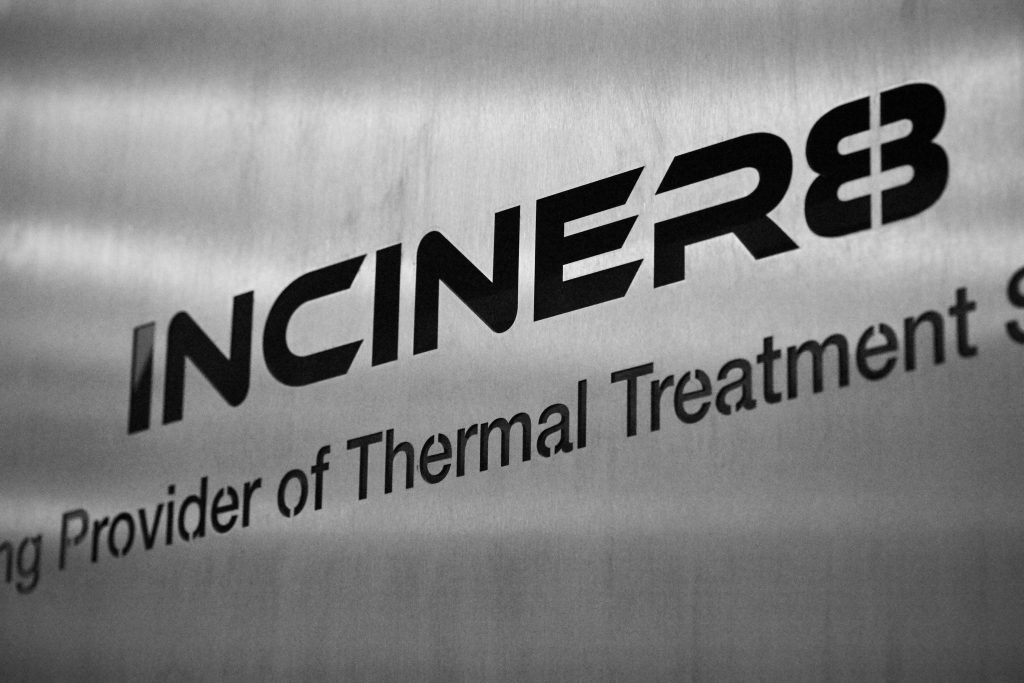 inciner8
